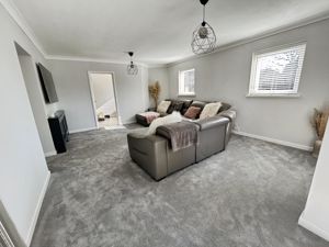 Photo 21- click for photo gallery